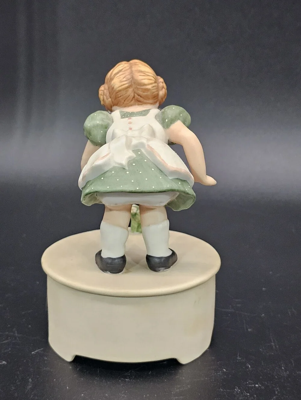 Vintage 1983 Hallmark Musical Collection Porcelain Music Box